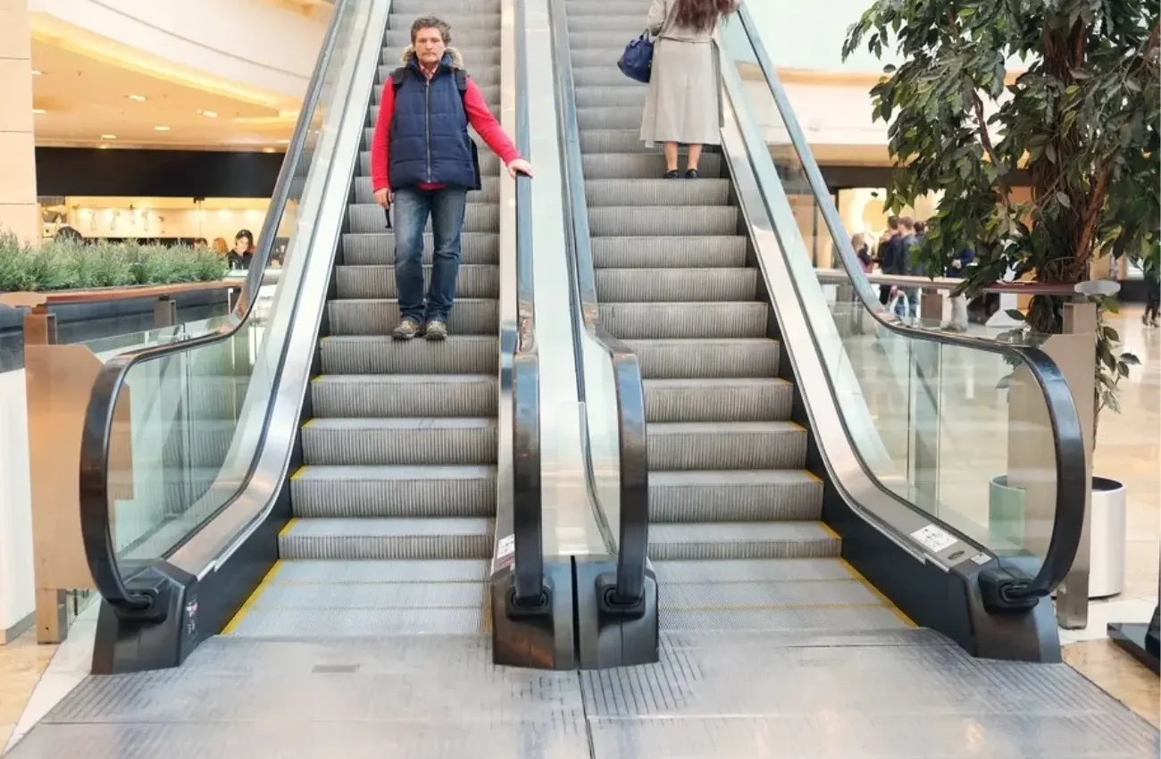 escalator